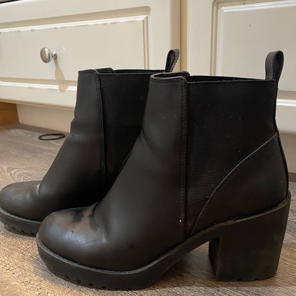 H&M black booties